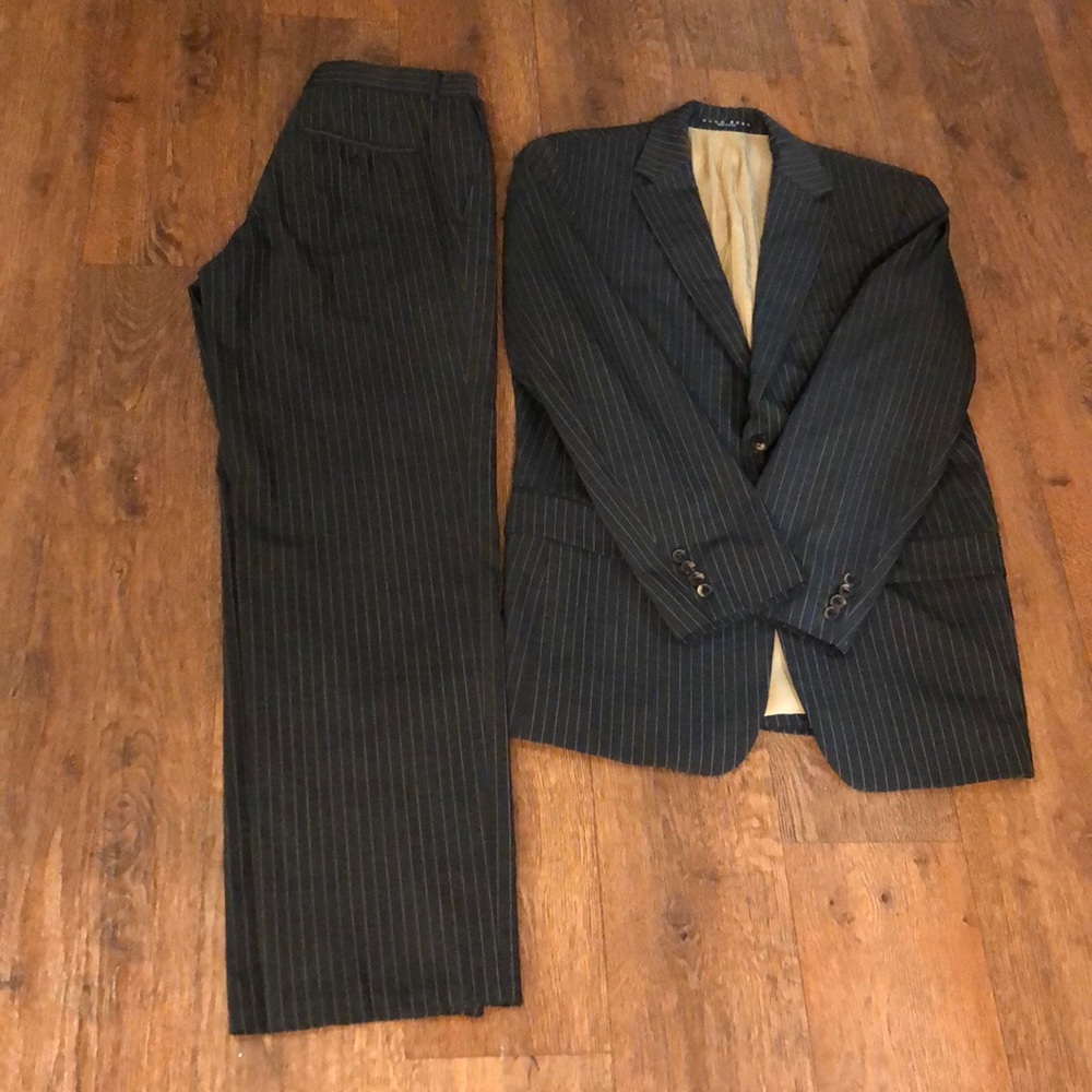 Suit